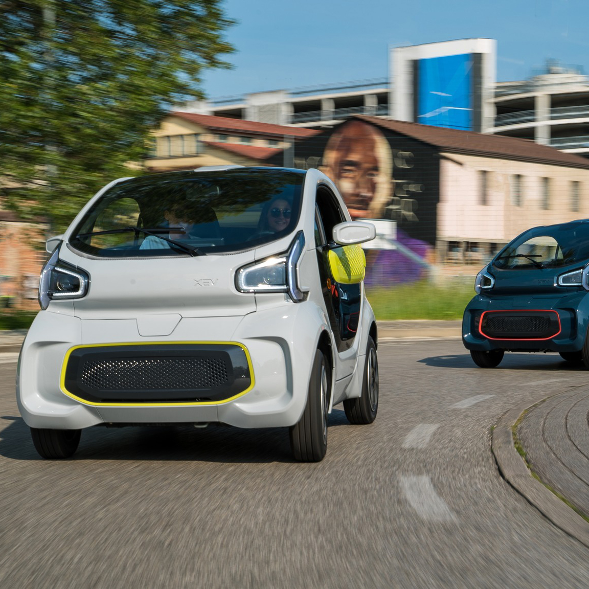 YOYO de la XEV: Condu Electric, Trăiește Verde suvcars.ro · SUV Cars