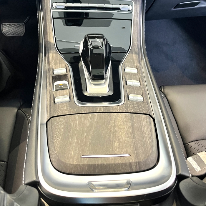DFSK E5, Basic, Automat, Plug-In Hibrid, PHEV, E-CVT, 7 locuri 