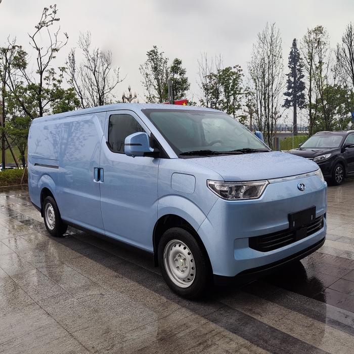 DFSK EC75, Electric, Autonomie 210-310 km, VAN, 50kwh 