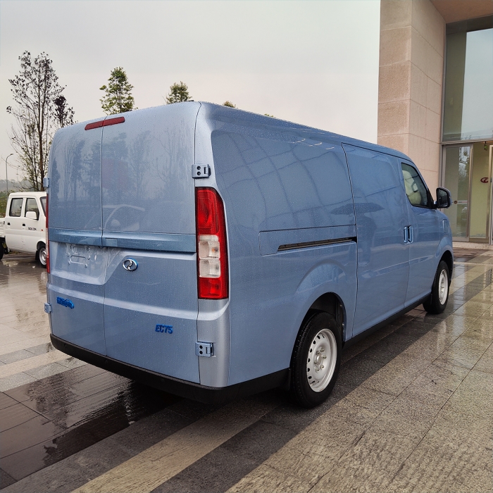 DFSK EC75, Electric, Autonomie 210-310 km, VAN, 50kwh 