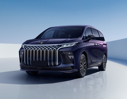 Forthing 9, HEV, Hybrid Automat, T-benzină, 1.5