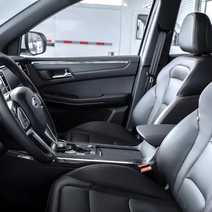 SWM G05, Pro, manual, 1.5 T benzină, 7 locuri 