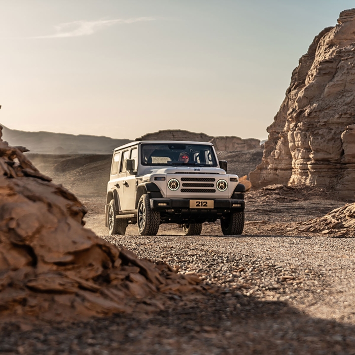 BAW 212, 2.0 Diesel TCI, 8AT, 4WD, Off-Road 