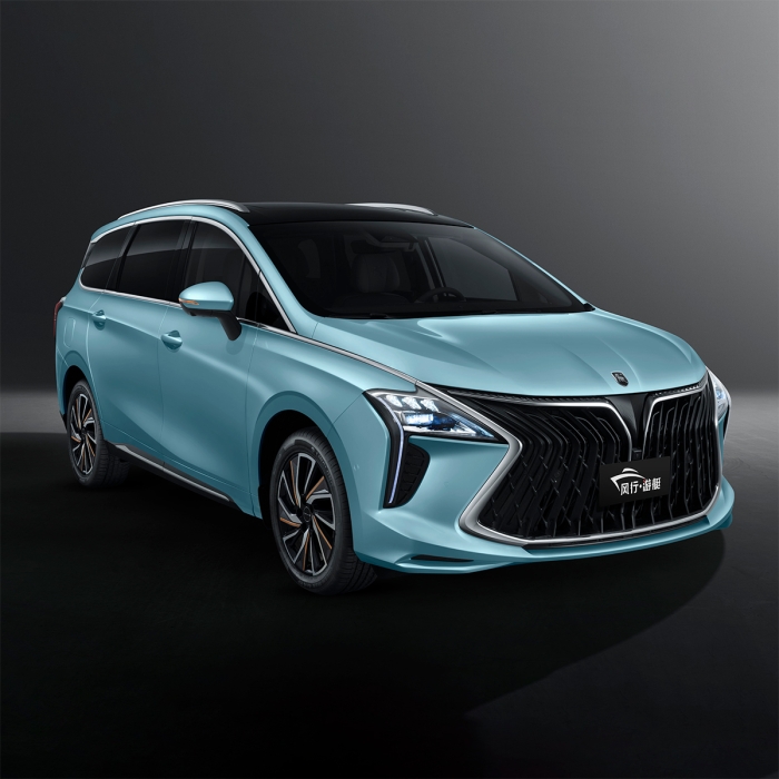 Forthing 4 PHEV, Automat, E-CVT, benzină, 1.5 