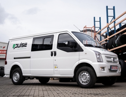 DFSK Cargovan EC35, Electric, Autonomie 200-300 km, RWD, 80 CP