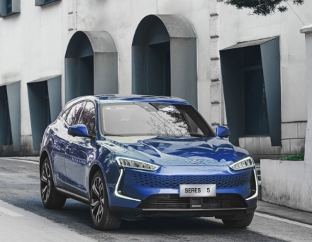 SERES 5 Standard, 2WD, Electric, Autonomie 500 km, 80kWh, 294 CP